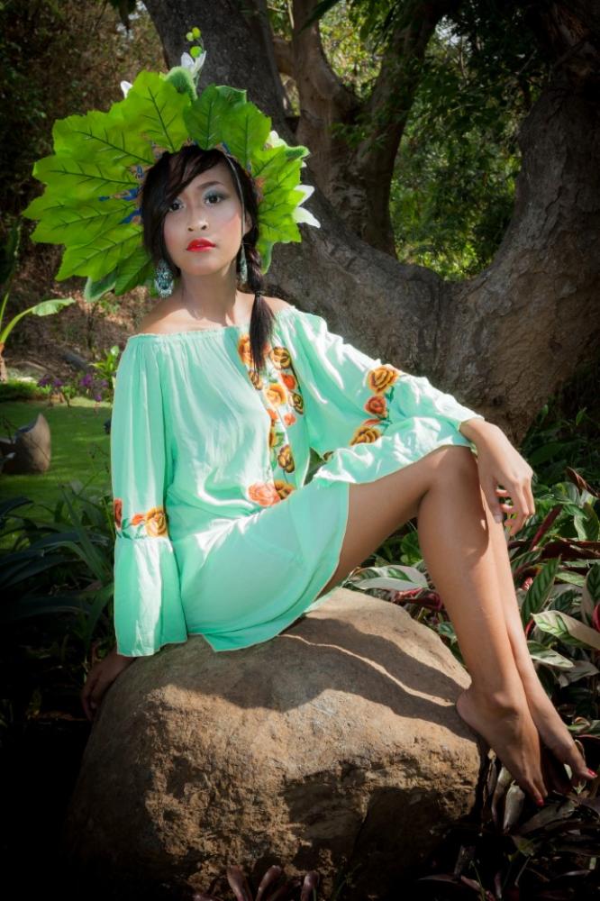 Indonesian Fashion Bali Girl 0691