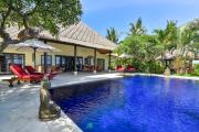 Swim And Relax - Bali Pictures Indonesia